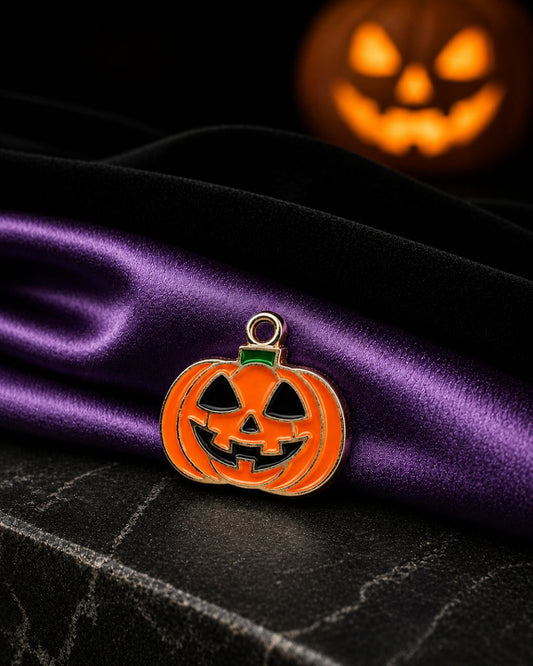 Jack-O'-Lantern Charm